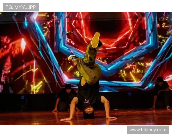 杭州街舞队在全国街舞节奏排行榜中荣获第六名展现实力与风采