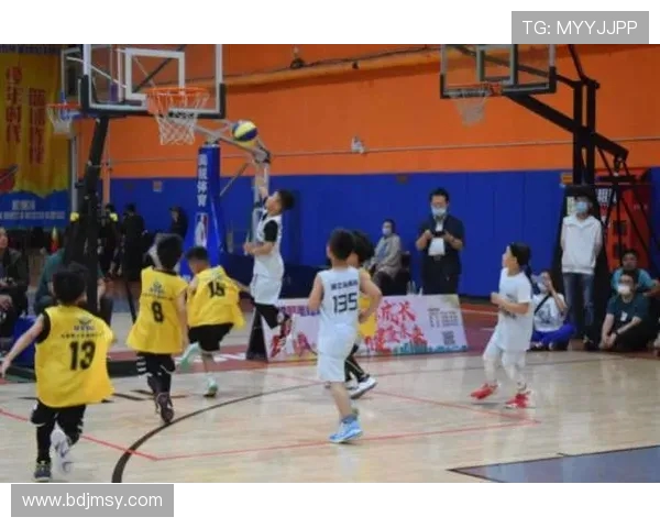 深圳篮球队在篮球团队协作排行榜中荣获第4名展现出色团队精神与实力