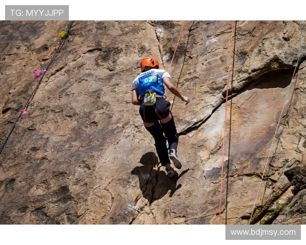 杭州攀岩队与深圳攀岩队比赛经验深度分析与复盘总结